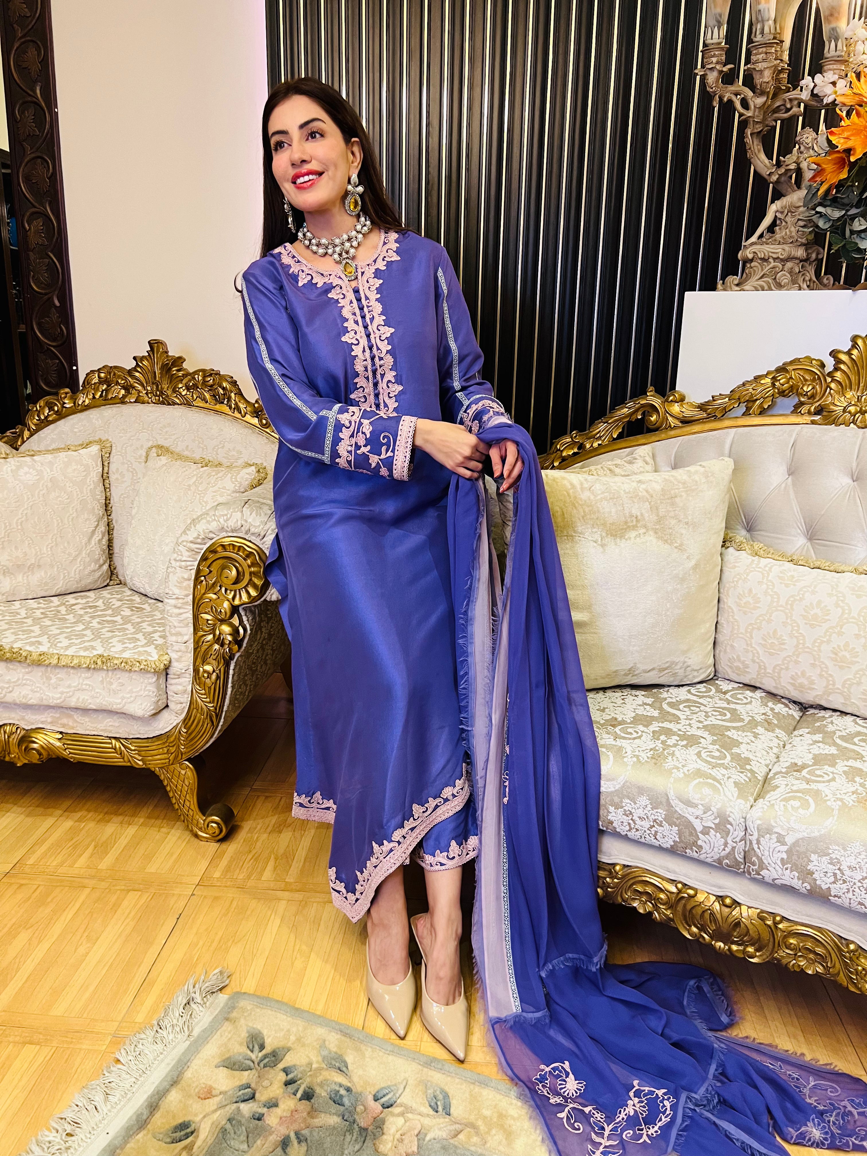 PBP0041 - Parniyaan-clothing