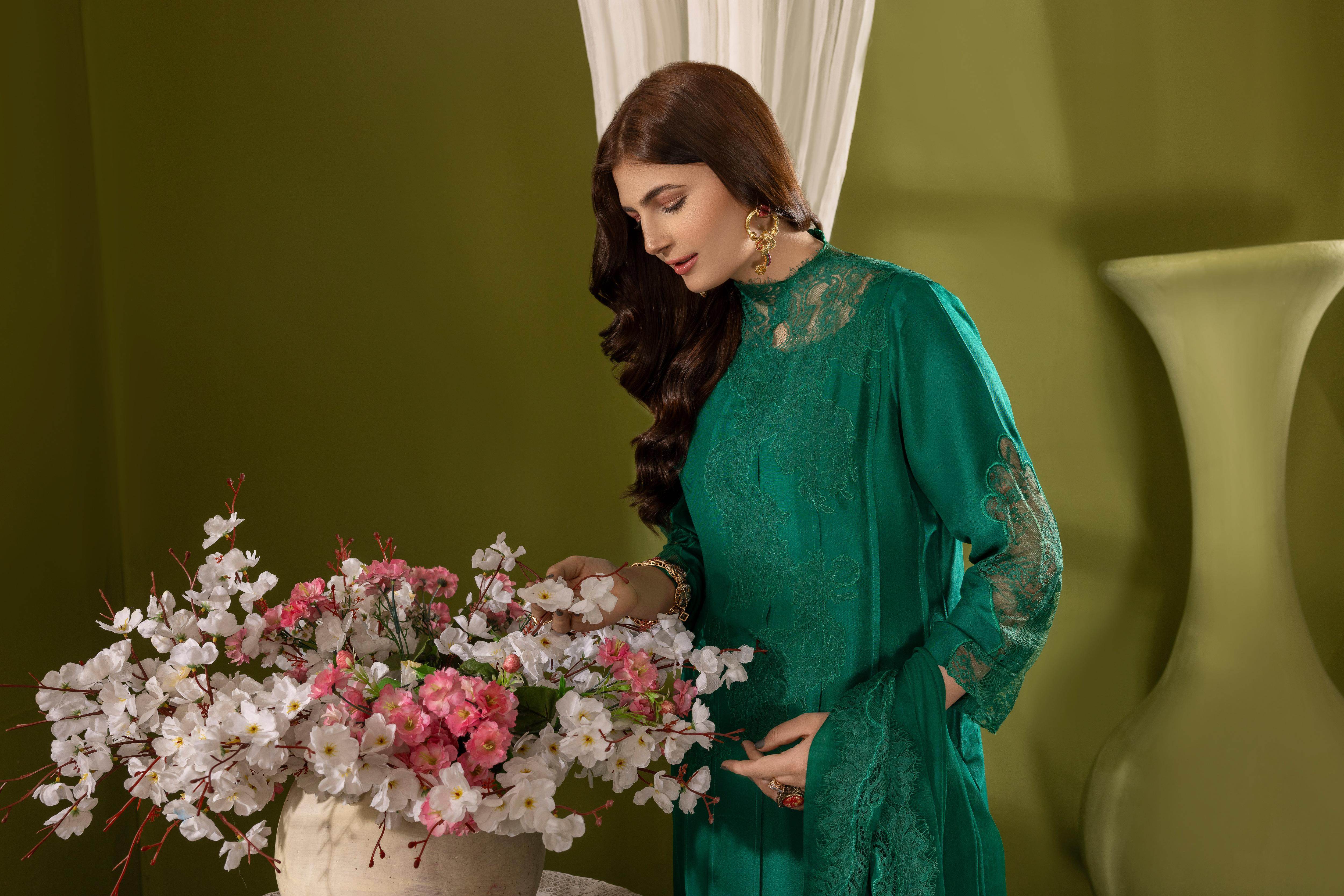 National Emblem Silk Set – Parniyaan-clothing