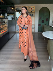 POLKA NOIR