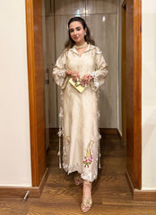 Ivory Flora